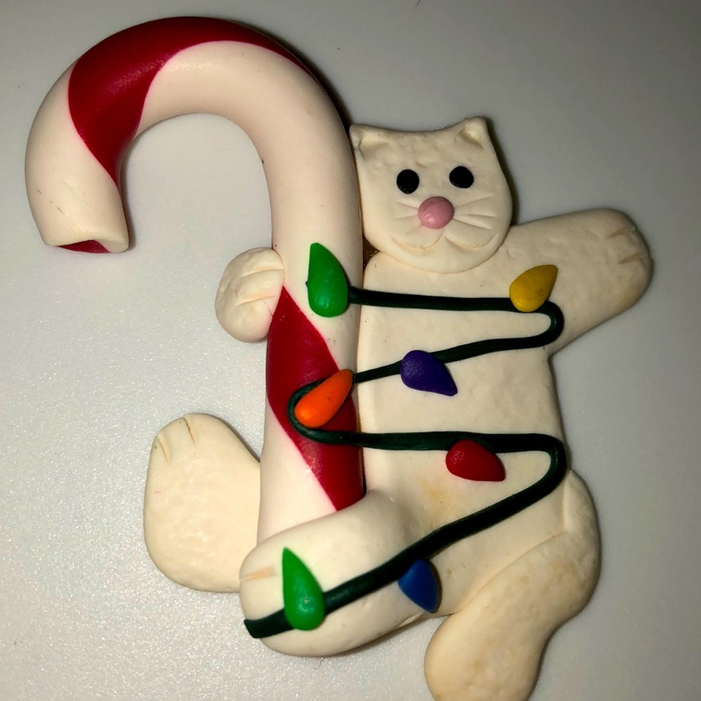 🔴 Christmas Cat Cane Pin🟢